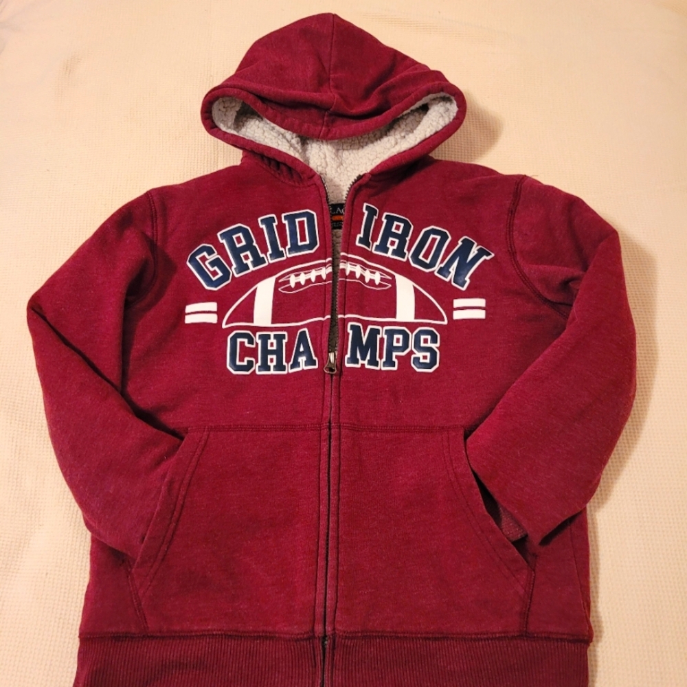 Size 10/12 boys insulated hooded zip up sweat shirt